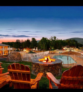  Super 8 by Wyndham Lake George/Downtown  Лэйк Джордж